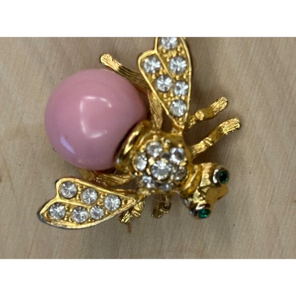 Joan Rivers XV Interchangeable Rhinestone Bee Brooch 19 Beads – One Pink Variant - Picture 3 of 9